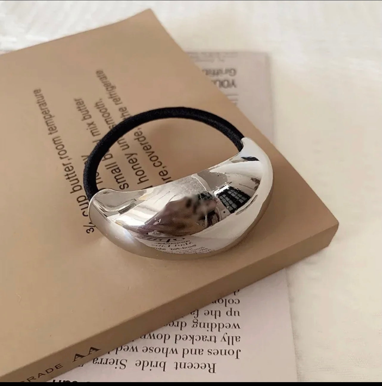 CRISTINNA HAIR TIE