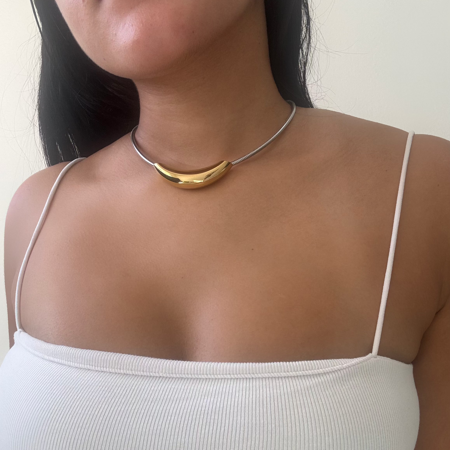 ANTONIA NECKLACE