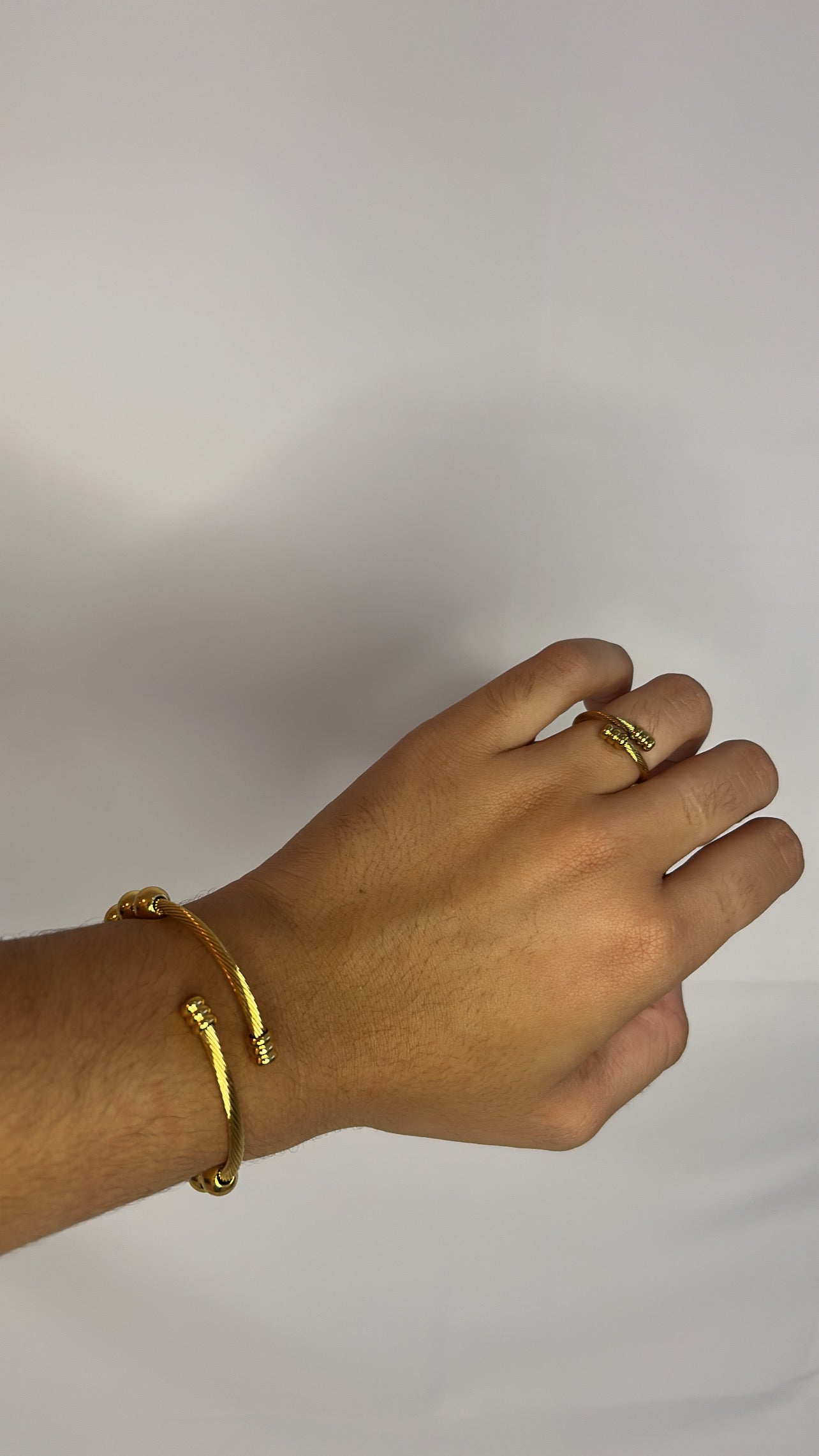 Lucia ring