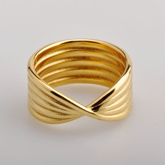 Leandra Ring